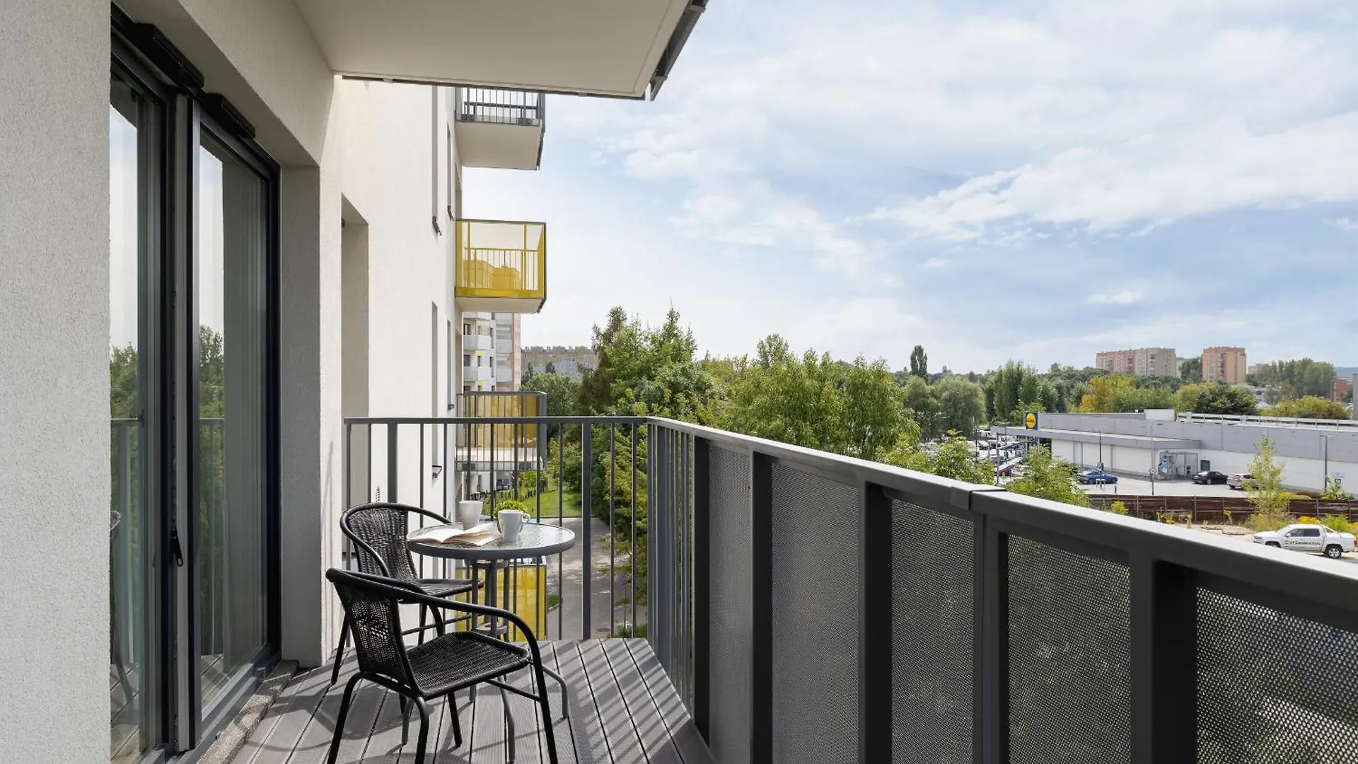 Apartment Nowoczesny Apartament W Krakowie Z Klimatyzacja I Parkingiem By Noclegi Renters Poland